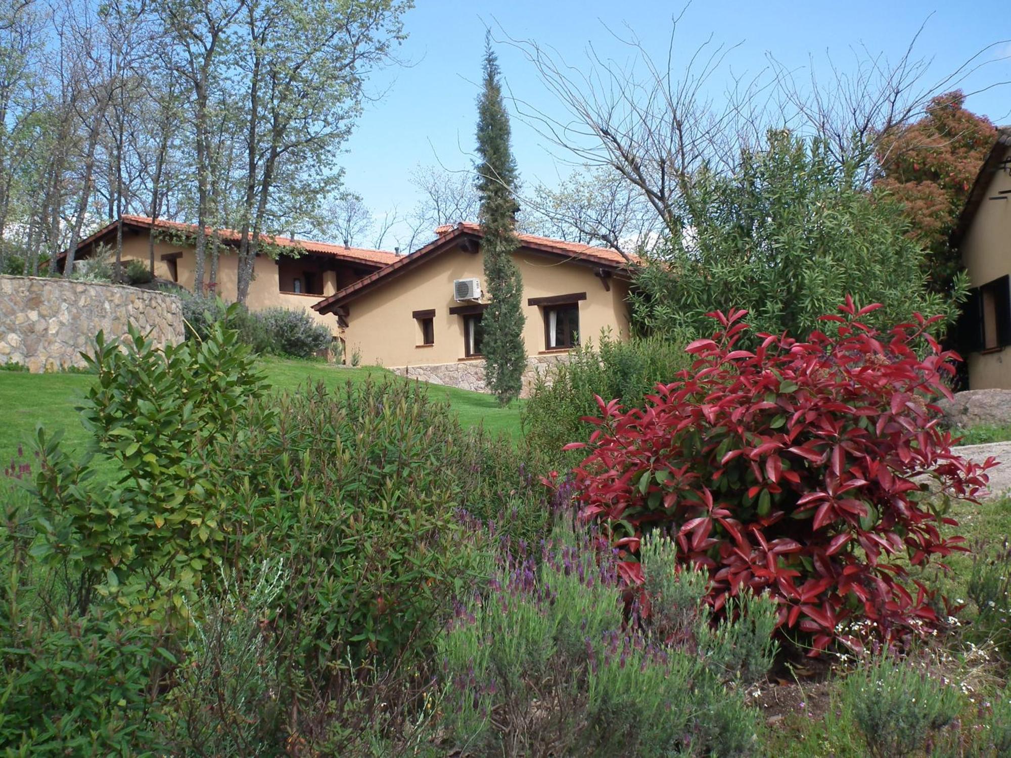 Hotel Rural El Camino Candeleda Esterno foto