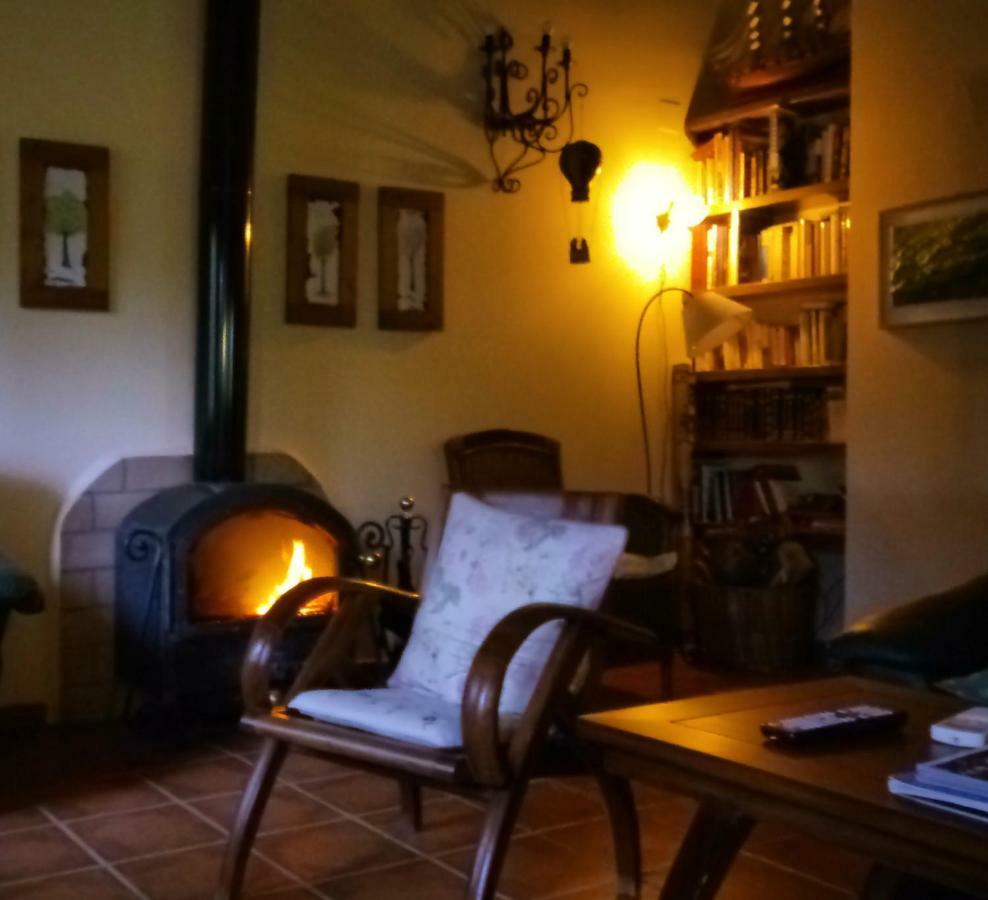 Hotel Rural El Camino Candeleda Esterno foto